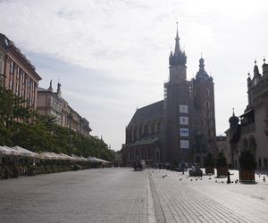 Konwój z obrazem przejeżdżał przez Rynek Główny