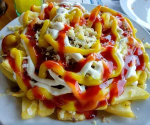 Szalone ziemniaki, czyli papas locas. Sycący przysmak z Wysp Kanaryjskich