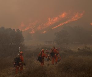 Pożary pustoszą Wschodnie Wybrzeże i Kalifornię. Jedna ofiara