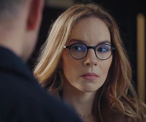 M jak miłość, odcinek 1790: Sylwia doniesie na własnego szefa! Gryc porozmawia z Rotkiewiczem – ZDJĘCIA