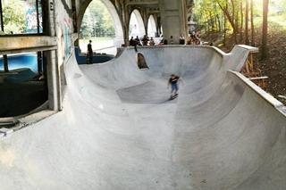  Urzędnicy kontra aktywiści. Popularny tor pod Poniatowskim zrujnowany