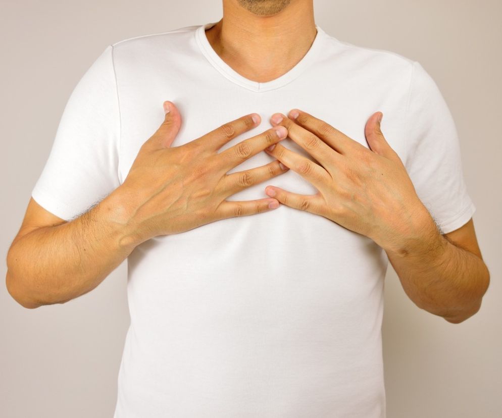 GINEKOMASTIA czyli mężczyzna z biustem