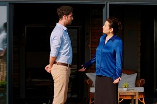 Miłość i nadzieja, odcinek 285: Doktor Levent przejrzy Cavidan! Zagrozi matce Sili - ZDJĘCIA