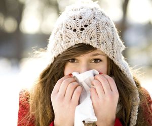 Co pyli w lutym? Jakie pyłki wywołują alergię w lutym?