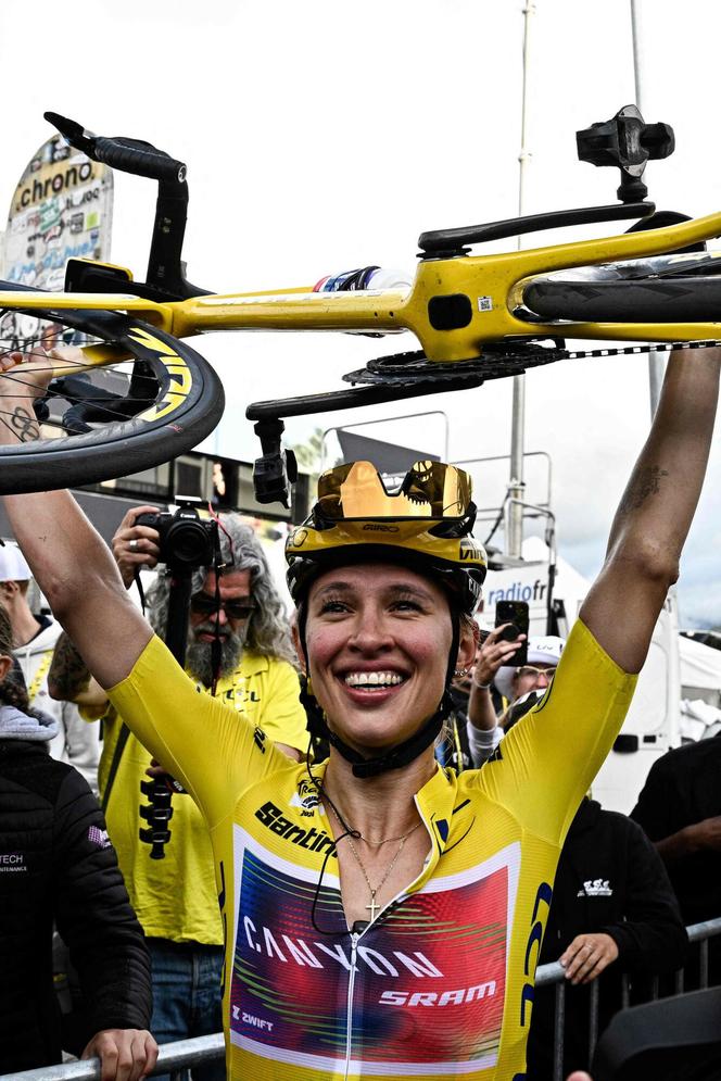 Katarzyna Niewiadoma podczas Tour de France mogła liczyć na wsparcie męża. To znany sportowiec