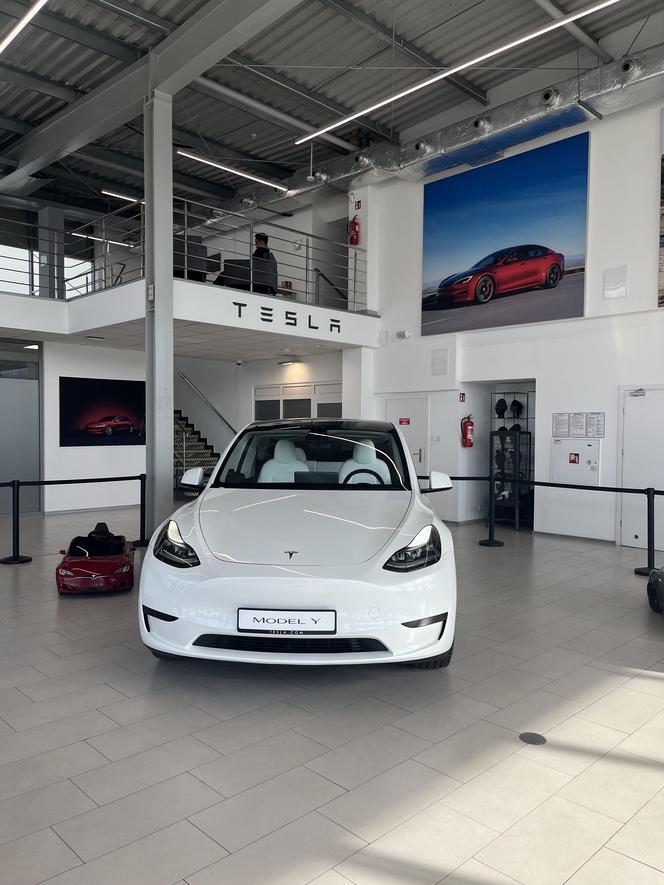 Centrum Tesla Warszawa 