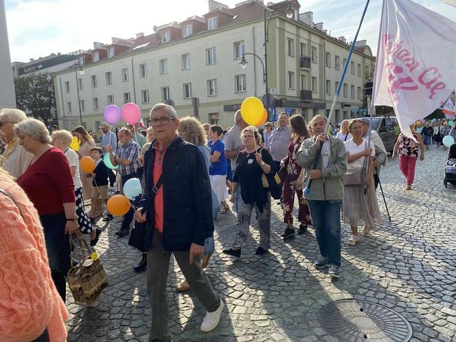 13. Marsz dla Życia i Rodziny zgromadził tłumy na ulicach Białegostoku [ZDJĘCIA]