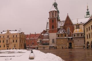 Pogoda na weekend 25-27 listopada 2022 w Krakowie. Czy spadnie więcej śniegu? 