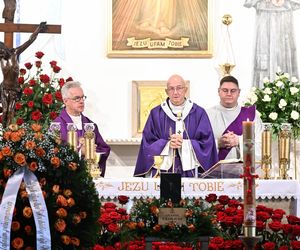   Pogrzeb Anatola Czaplickiego. Arcybiskup Galbas: pamięć o tym koszmarze długo nie przeminie
