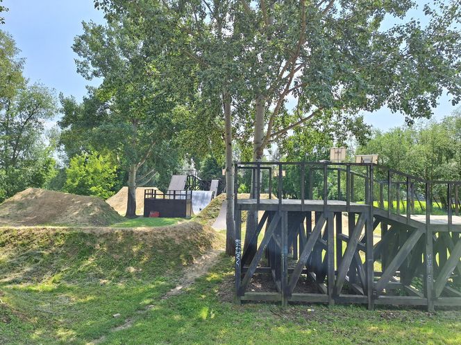 Rzeszowski skatepark. Atrakcja podczas wakacji w mieście 