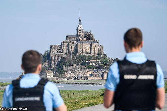 Mont Saint Michel - ewakuacja, policja