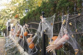 Willa na Jaśkowej Dolinie w Gdańsku znów straszy! Tegoroczny motyw Halloween budzi niepokój