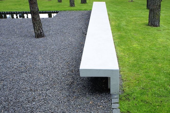 Żwirowa nawierzchnia