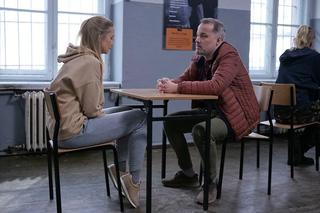 Pierwsza miłość odc. 3809. Bartek (Rafał Kwietniewski), Ewelina (Magdalena Górska)