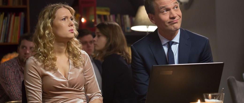 Na dobre i na złe, odcinek 690, Oliwia (Marta Bryła), Falkowicz (Michał Żebrowski)