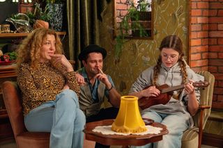 Barwy szczęścia, odcinek 3189. Żabcia (Hanna Klepacka), Broda (Andrzej Popiel), Pola