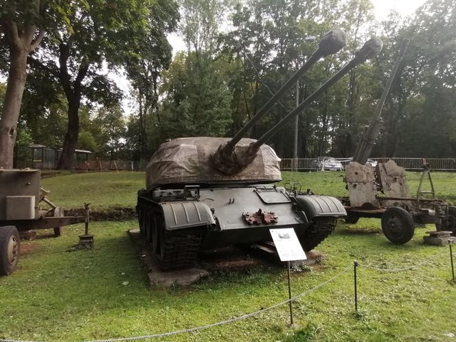 Artyleryjski zestaw przeciwlotniczy ZSU-57-2