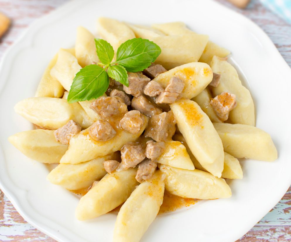 Przepis na kopytka tradycyjne: sprawdzony i łatwy