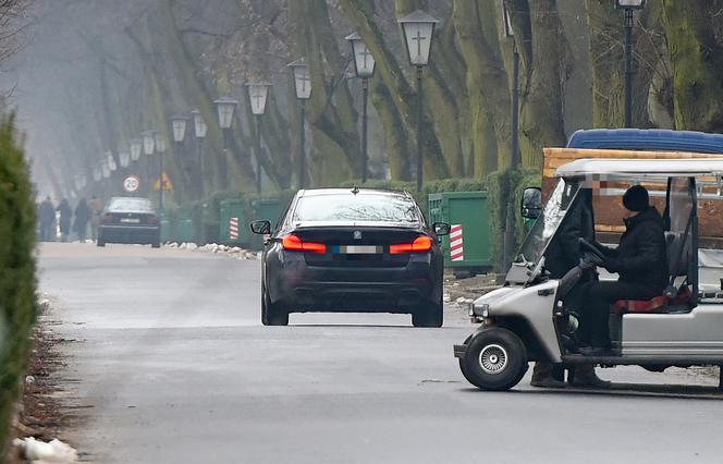Olejnik uczciła rocznicę śmierci matki