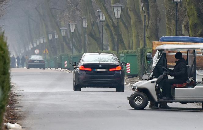 Olejnik uczciła rocznicę śmierci matki 