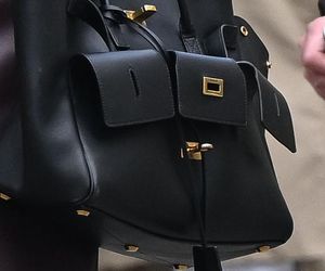 Monika Olejnik jedzie na czerwonym świetle, bo spieszy się do pracy