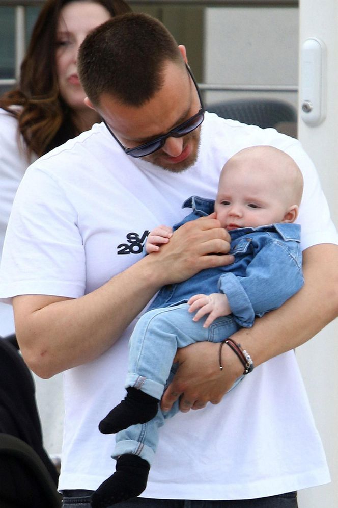 Marcin Hakiel z Dominiką i synkiem Romeo w Sopocie