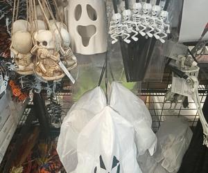 Halloween w sierpniu. Producenci nie tracą czasu!