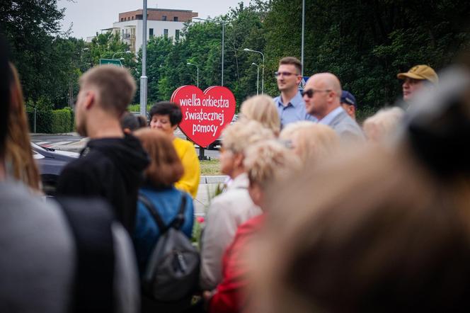 Jurek Owsiak przyjechał do Chorzowa. Oficjalnie otwarto rondo im. Fundacji WOŚP