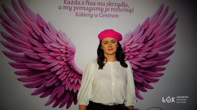 Muzyczna Podróż do serca Paryża w Łukowie. Zobacz zdjęcia z wieczoru piosenki francuskiej w ŁOK!