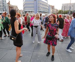 Potańcówka w centrum Katowic. Wyspiański znów porwał tłumy do szalonej zabawy