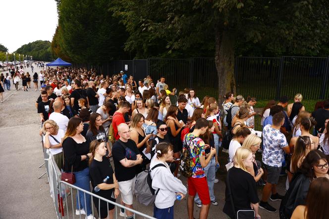 Gigantyczne kolejki przed stadionem. Tak fani czekali na koncert Dawida Podsiadło