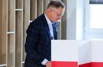 Prezydent RP Andrzej Duda głosował w lokalu wyborczym w Szkole Podstawowej nr 1 przy ulicy Partyzanckiej 15 w Ostrowie Wielkopolskim