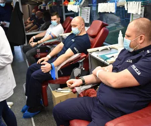 Toruń: Policjanci oddali ponad 6 litrów krwi