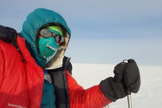  Polka samotnie weszła na Newtontoppen (1713 m), najwyższy szczyt wyspy Spitsbergen. Zrobiła to z bronią! 