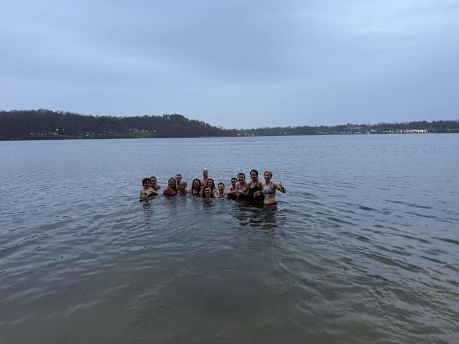 Morsy z Chicago poszukały ochłody w Michigan