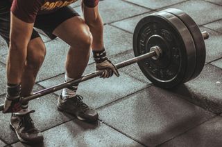 Uczestnik Milionerów poległ na pytaniu o jockstrapy. To nie tylko bielizna sportowa