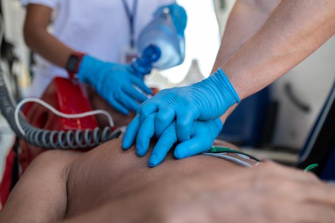 Co dzieje się w mózgu, gdy zatrzyma się serce? “Mocne, przejrzyste doświadczenia”