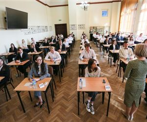 Matura matematyka 2025. Co było na egzaminie? Sprawdź, czy zdałeś!