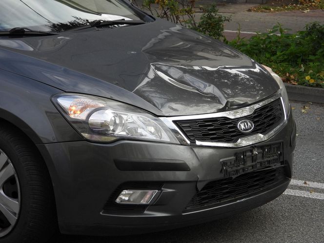 Dziewczynki potrącone na przejściu