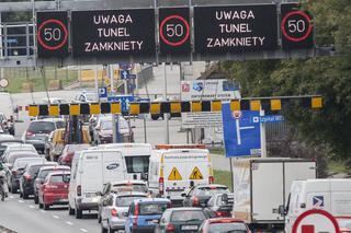 Naprawiają światła na Wisłostradzie. Będzie ciemno w tunelu