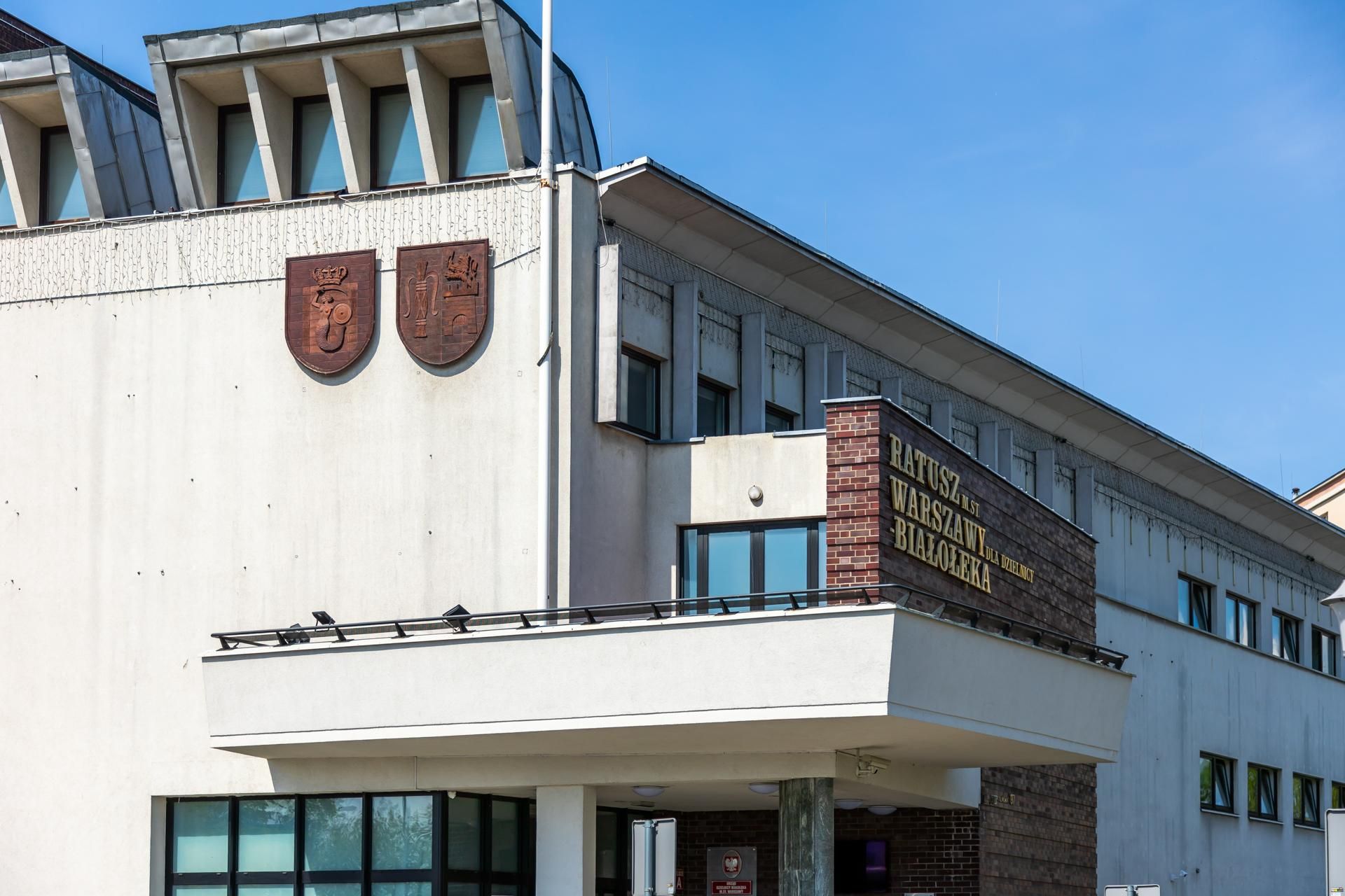 Ratusz dzielnicy Białołęka w Warszawie