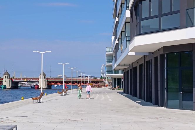 Nowe osiedle i bulwar na Łasztowni
