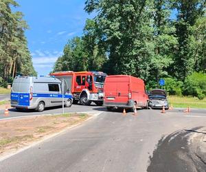 ​Jedna osoba w szpitalu po wypadku w Krzyżowcu niedaleko Leszna