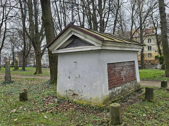 Stary cmentarz w Rzeszowie najstarsza zachowana nekropolia w mieście