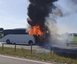 Pożar autokaru ze szkolną wycieczką pod Ostródą. Dzieci jechały z Iławy do Olsztyna