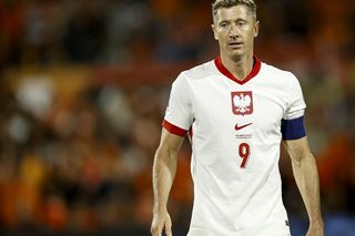 Zaskakująca decyzja Jana Urbana. Robert Lewandowski zmieniony, kibice zareagowali natychmiast