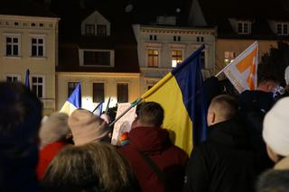 Wojna na Ukrainie. Bydgoszczanie protestowali przeciwko rosyjskiej agresji [ZDJĘCIA]