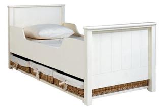 Łóżka do sypialni: przegląd białych łóżek