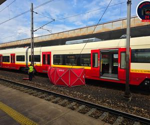 Warszawa Stadion. 25-latka nie żyje, wpadła pod pociąg