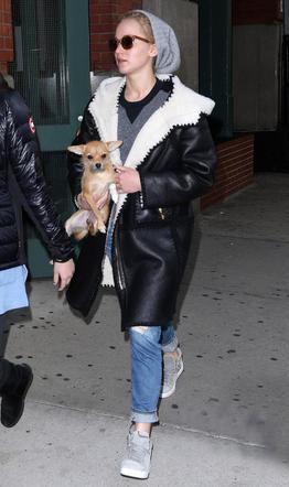 Jennifer Lawrence z psem